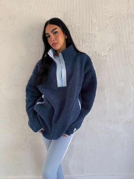 Teddy Navy/ Sky Blue Blue Piping half zip fur
