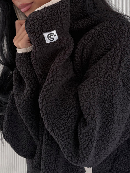 Teddy Black/ Beige Piping half zip fur