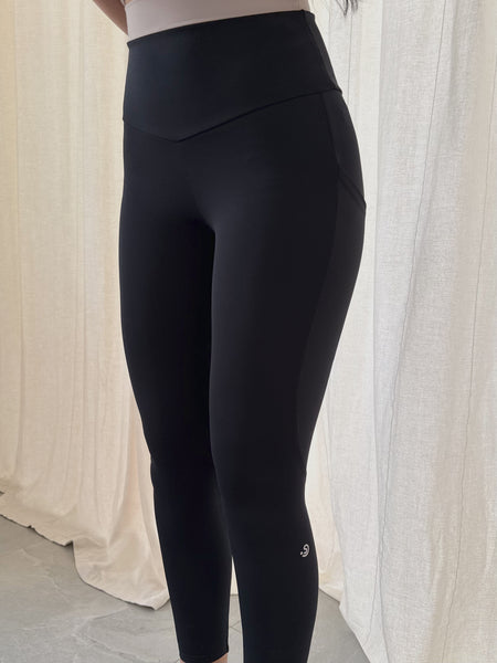Black Yoga Pants