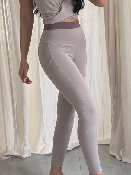 Warm Greige Yoga SET