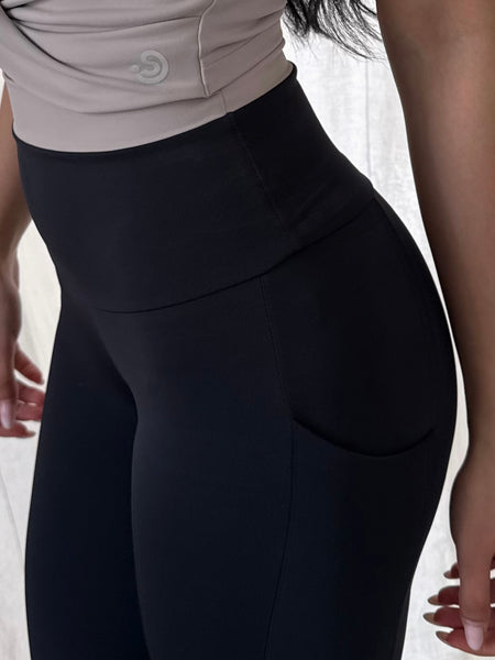 Black Yoga Pants