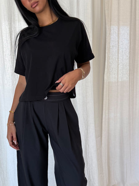 Black Crop T-Shirt