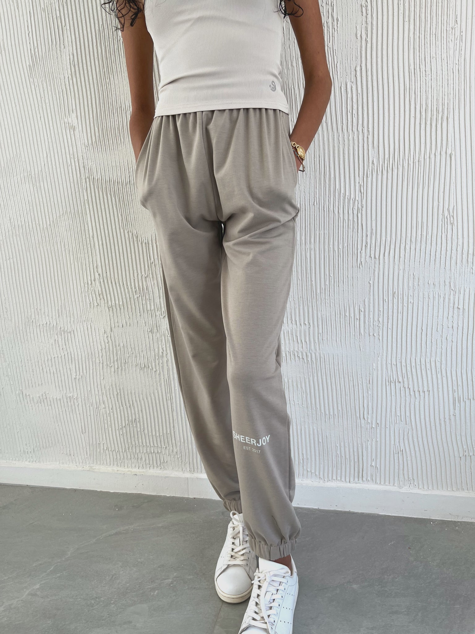 Beige Summer Jogger